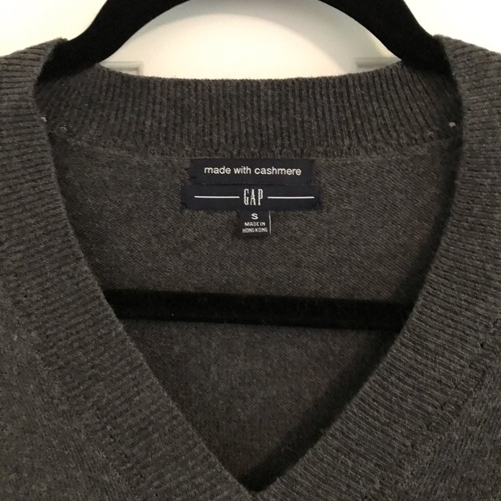 Gap y2K long sleeve v neck pull over sweater cashmere blend grey